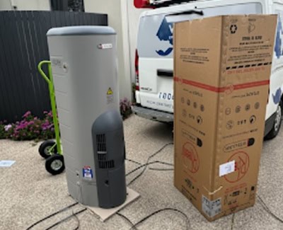 leaking-hot-water-unit-image